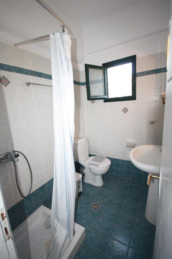Cyclades Beach Apartments Chrisopigi  Luaran gambar